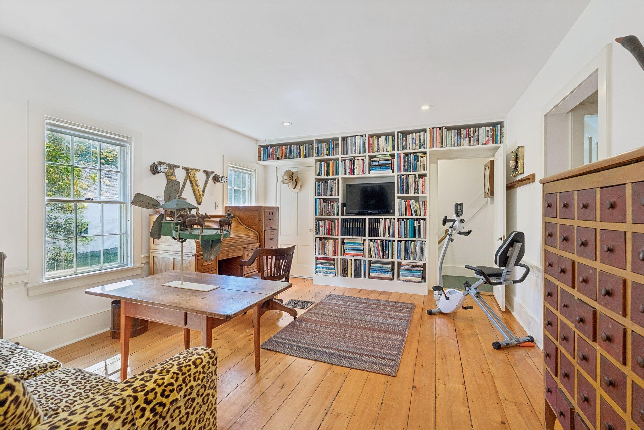 51 Pleasant Street Yarmouth ME 04096