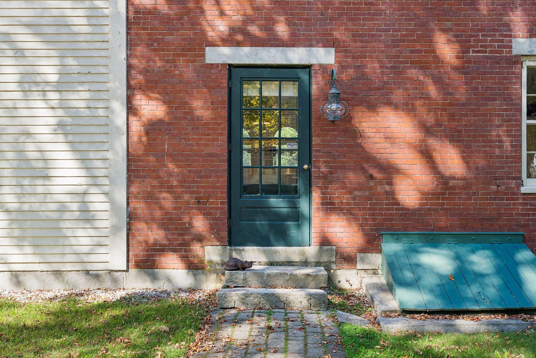 51 Pleasant Street Yarmouth ME 04096