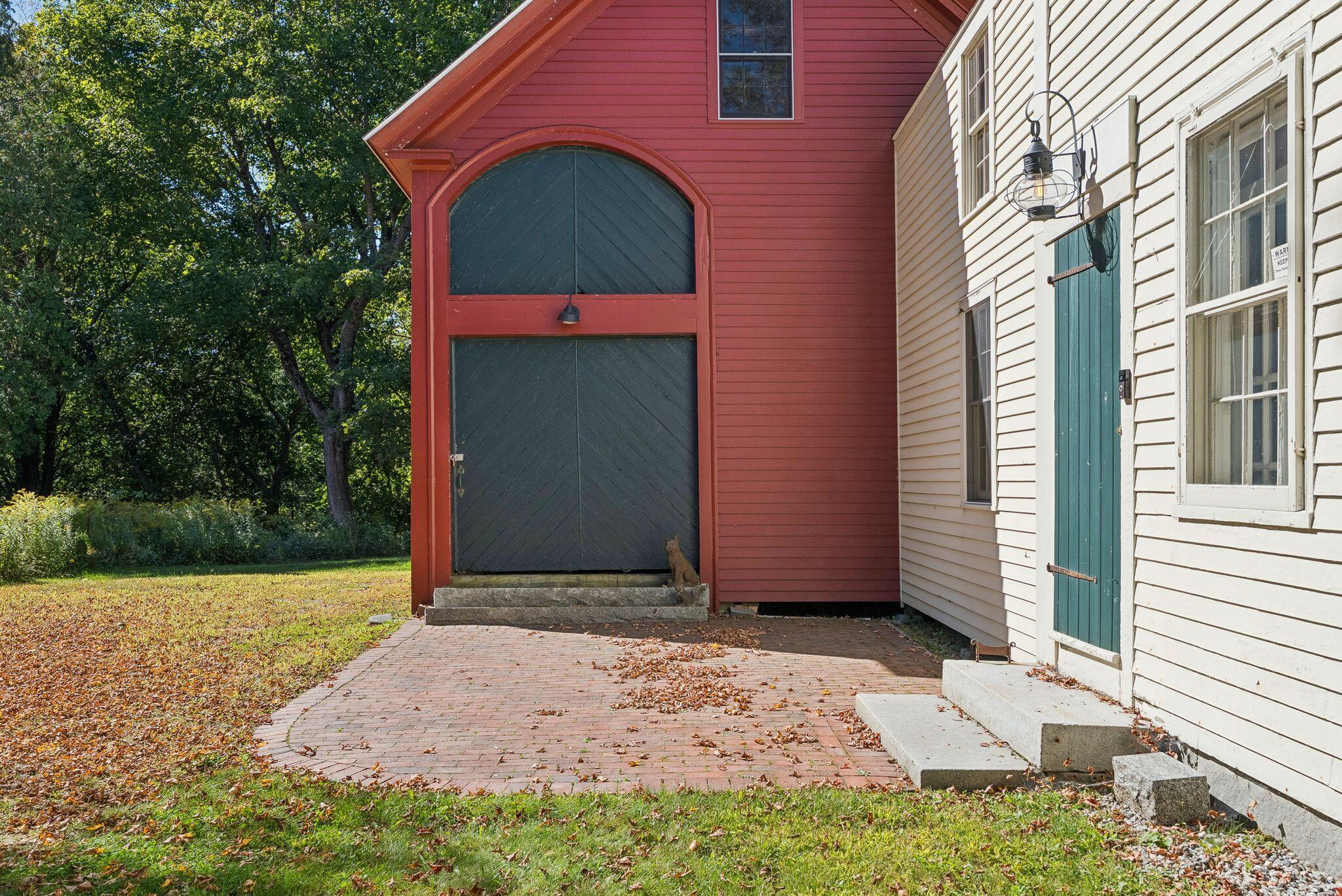 51 Pleasant Street Yarmouth ME 04096