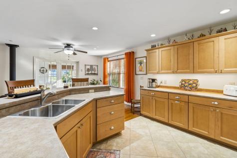 381 Pond Road Lewiston ME 04240