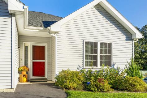 381 Pond Road Lewiston ME 04240