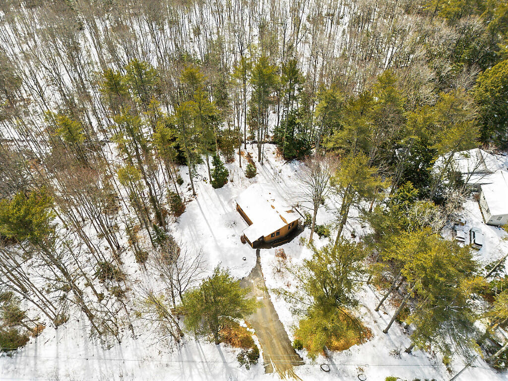 67 Cedar Lane Pittston ME 04345