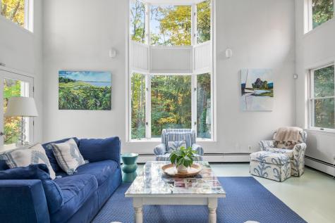 2 Manor Way Cape Elizabeth ME 04107