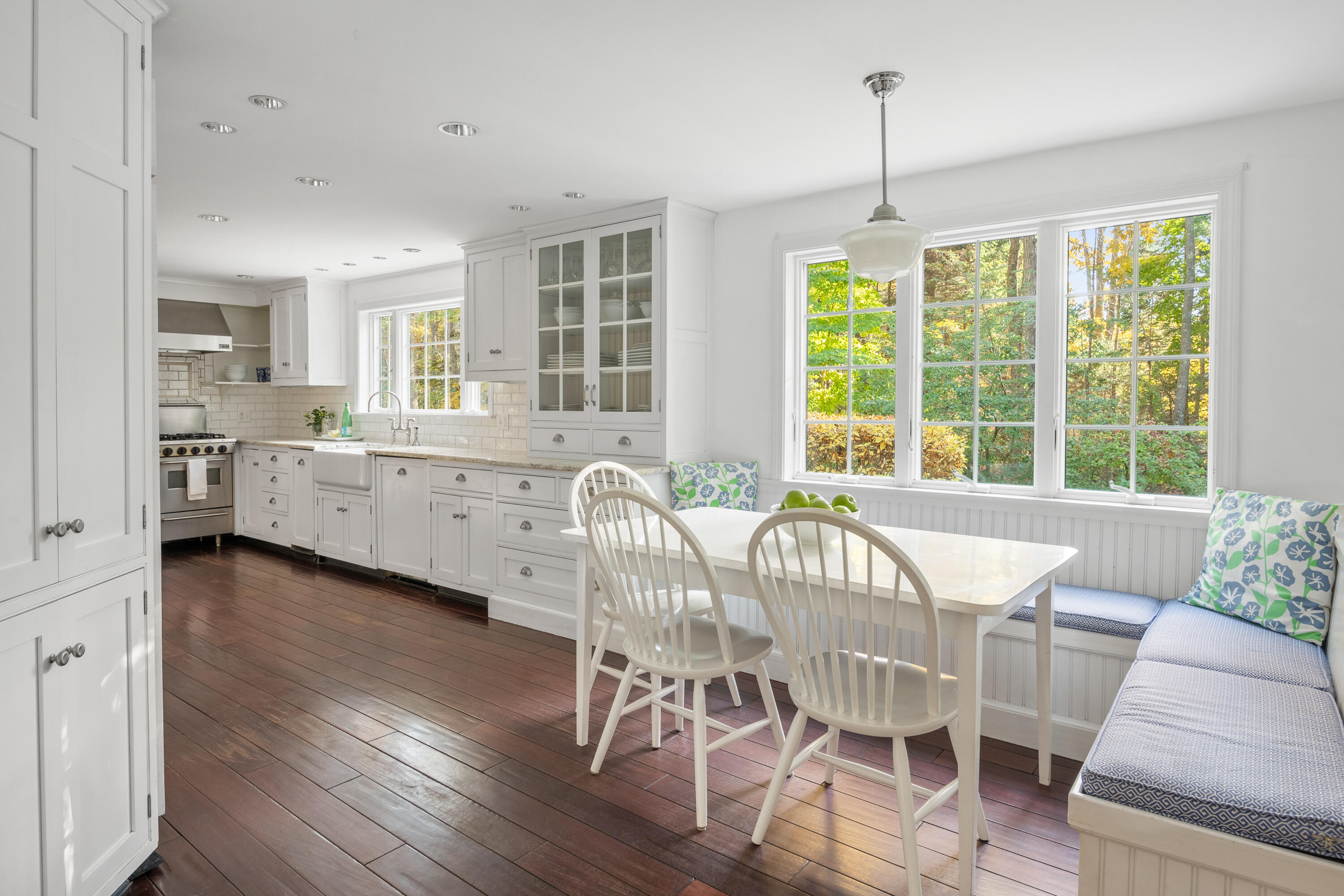 2 Manor Way Cape Elizabeth ME 04107