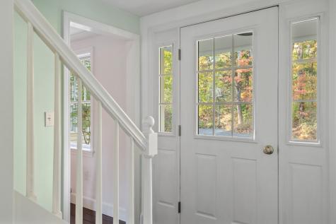 2 Manor Way Cape Elizabeth ME 04107