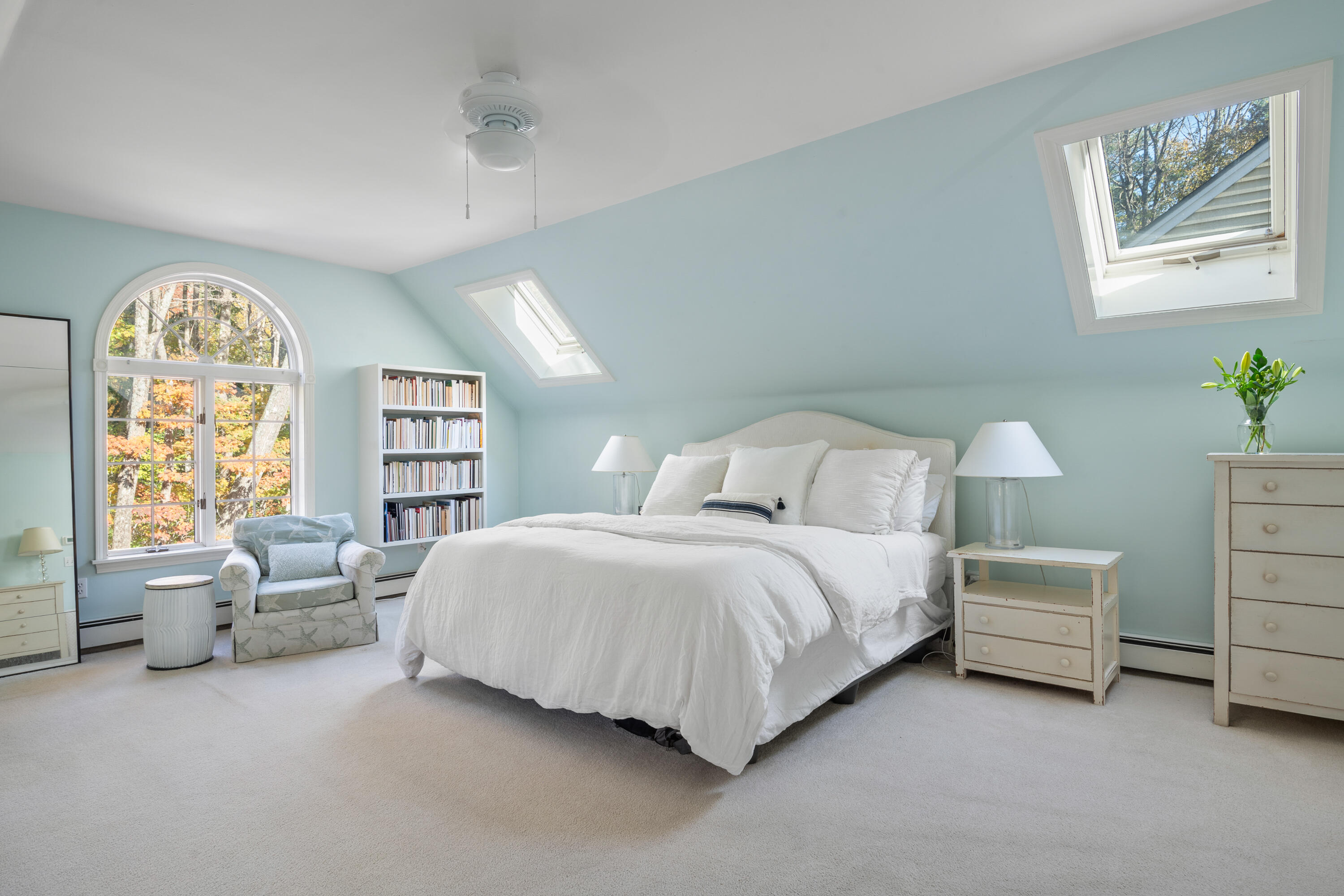 2 Manor Way Cape Elizabeth ME 04107