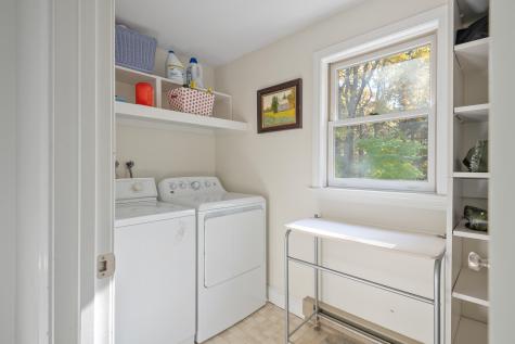 2 Manor Way Cape Elizabeth ME 04107