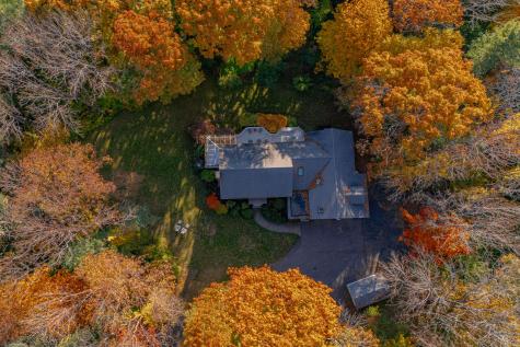 2 Manor Way Cape Elizabeth ME 04107