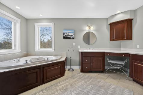 19 Snowberry Drive Scarborough ME 04074