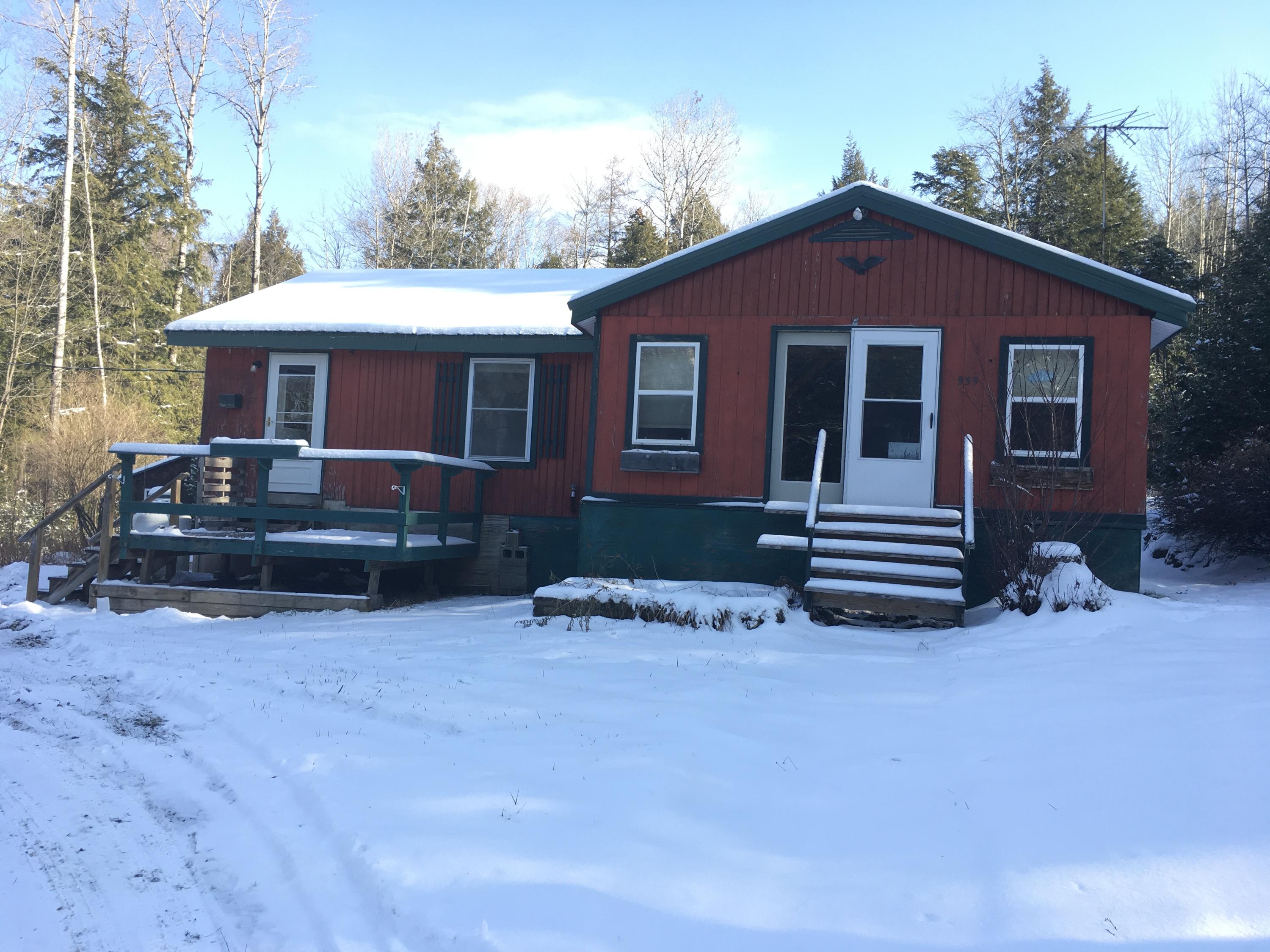 959 Greeleys Landing Road Dover-foxcroft ME 04426