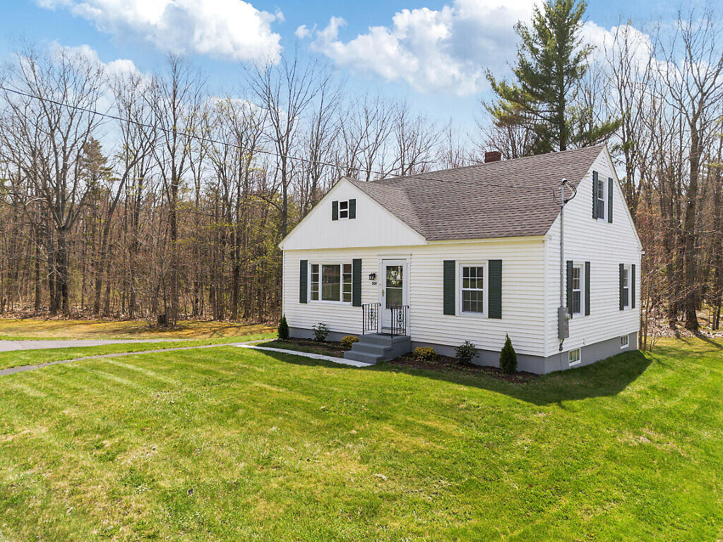 204 Cony Street Augusta ME 04330
