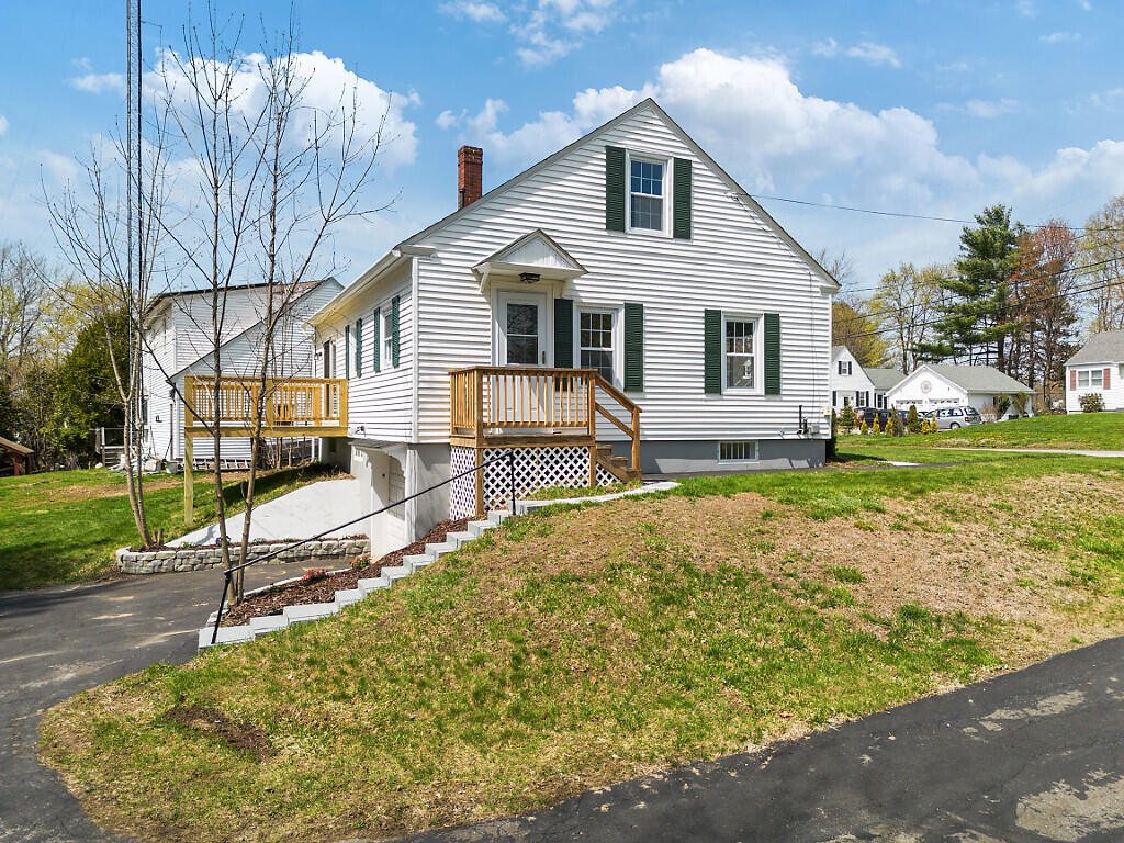 204 Cony Street Augusta ME 04330
