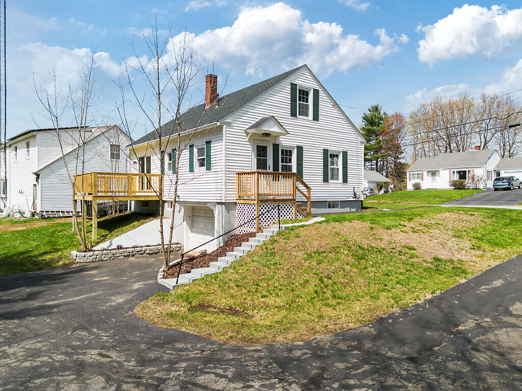204 Cony Street Augusta ME 04330
