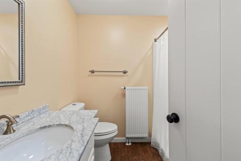 8 Summer Way Cumberland ME 04021