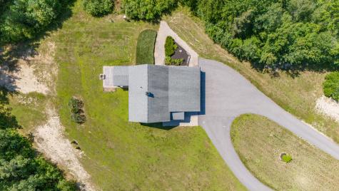 8 Summer Way Cumberland ME 04021