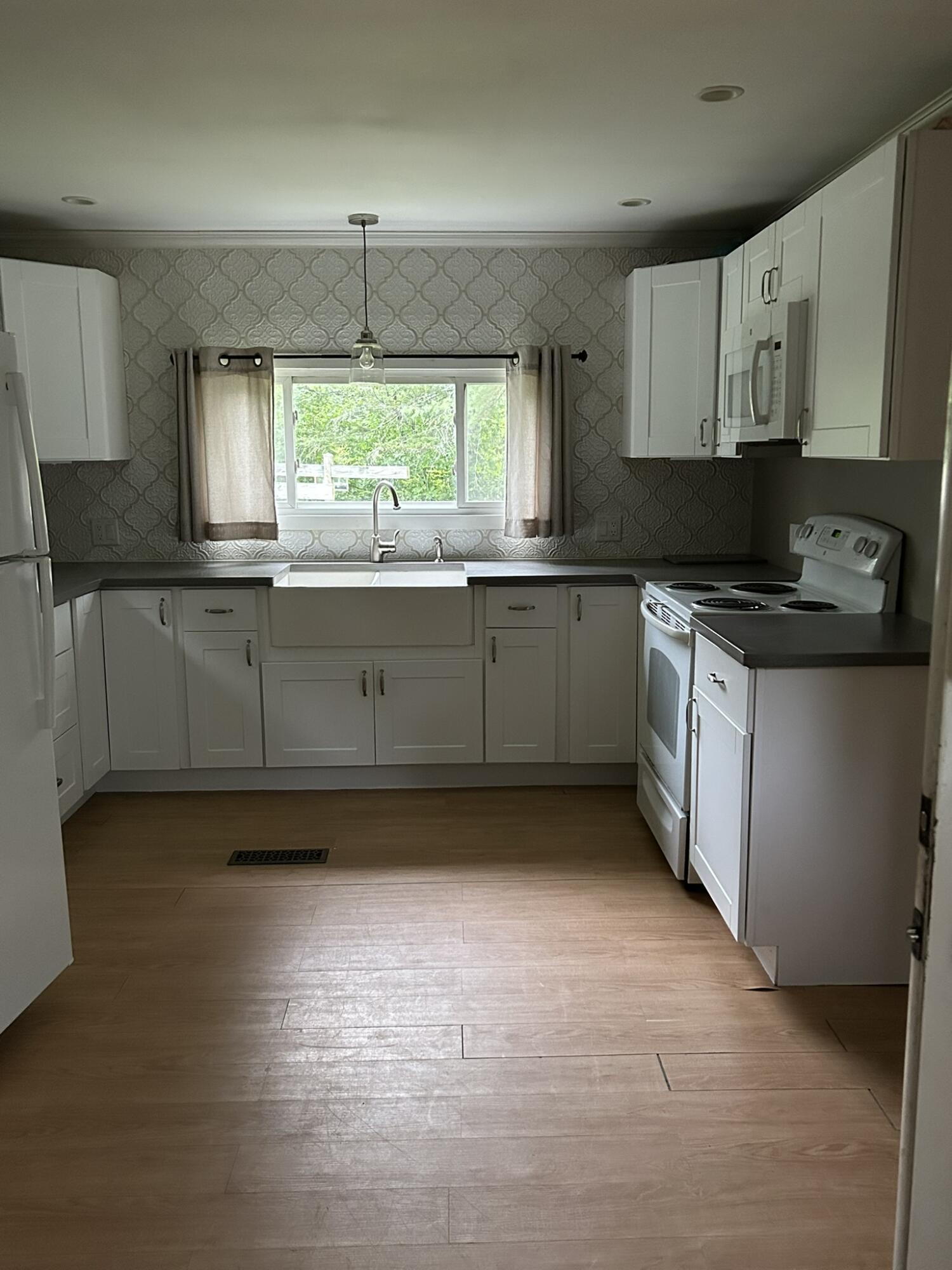 5,10,11 Country Lane Kingfield ME 04947