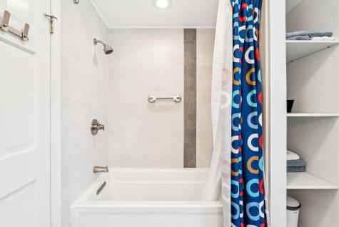 131 Oakhurst Road Cape Elizabeth ME 04107