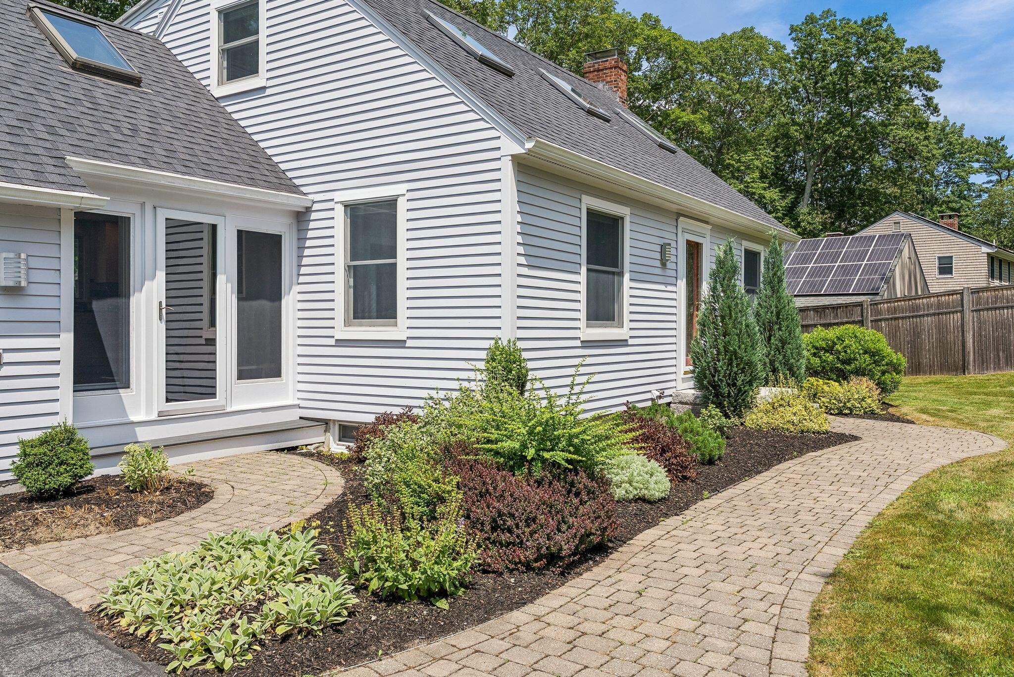 131 Oakhurst Road Cape Elizabeth ME 04107