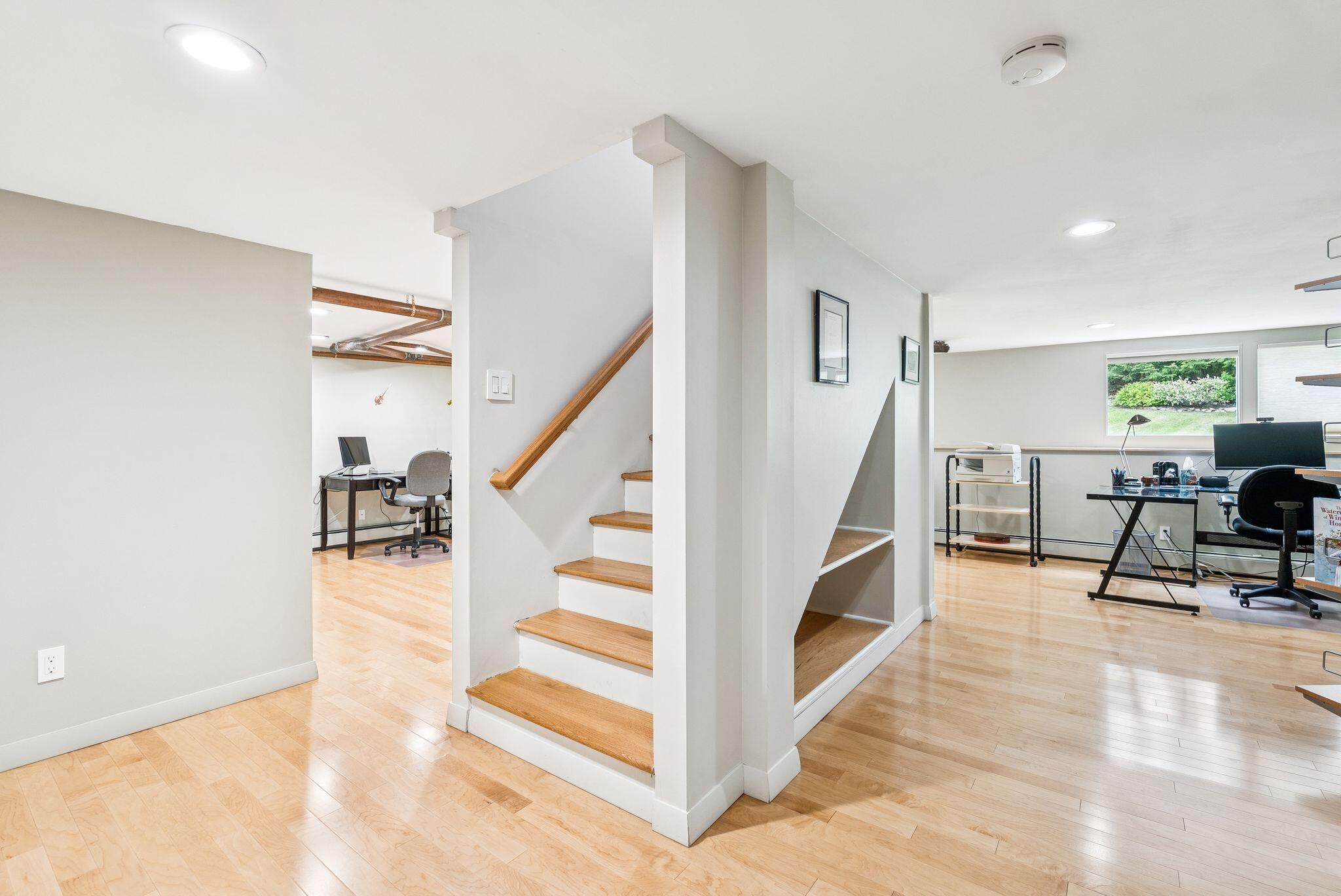 131 Oakhurst Road Cape Elizabeth ME 04107