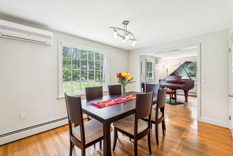 131 Oakhurst Road Cape Elizabeth ME 04107