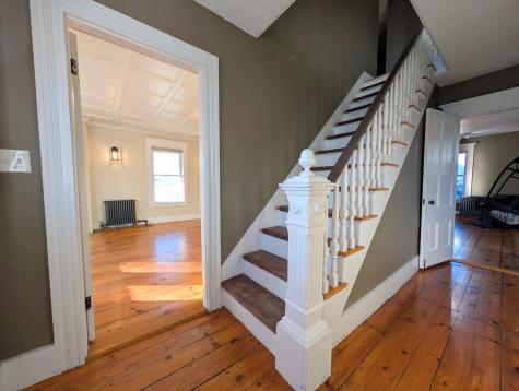 17 Market Street North Berwick ME 03906