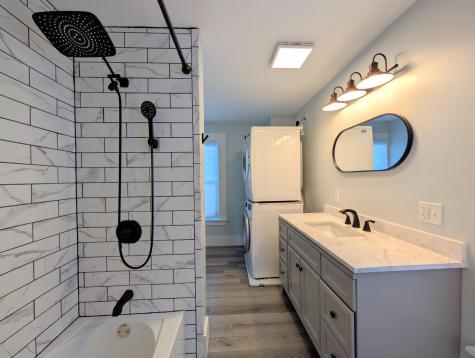 17 Market Street North Berwick ME 03906