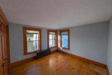 17 Market Street North Berwick ME 03906