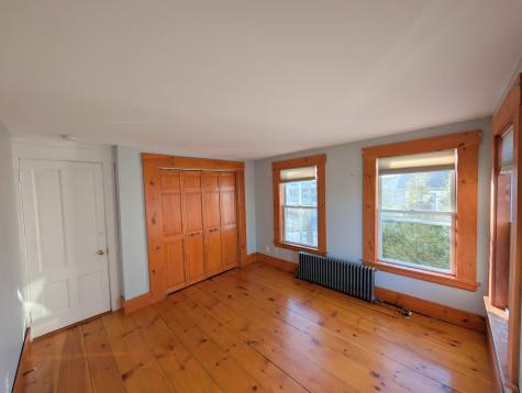 17 Market Street North Berwick ME 03906