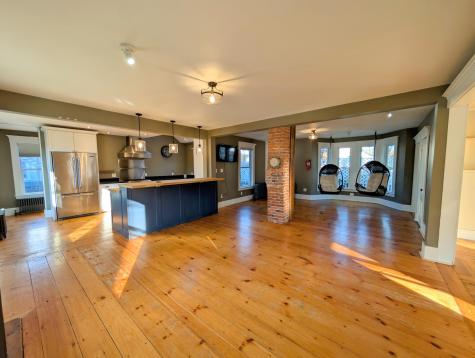 17 Market Street North Berwick ME 03906