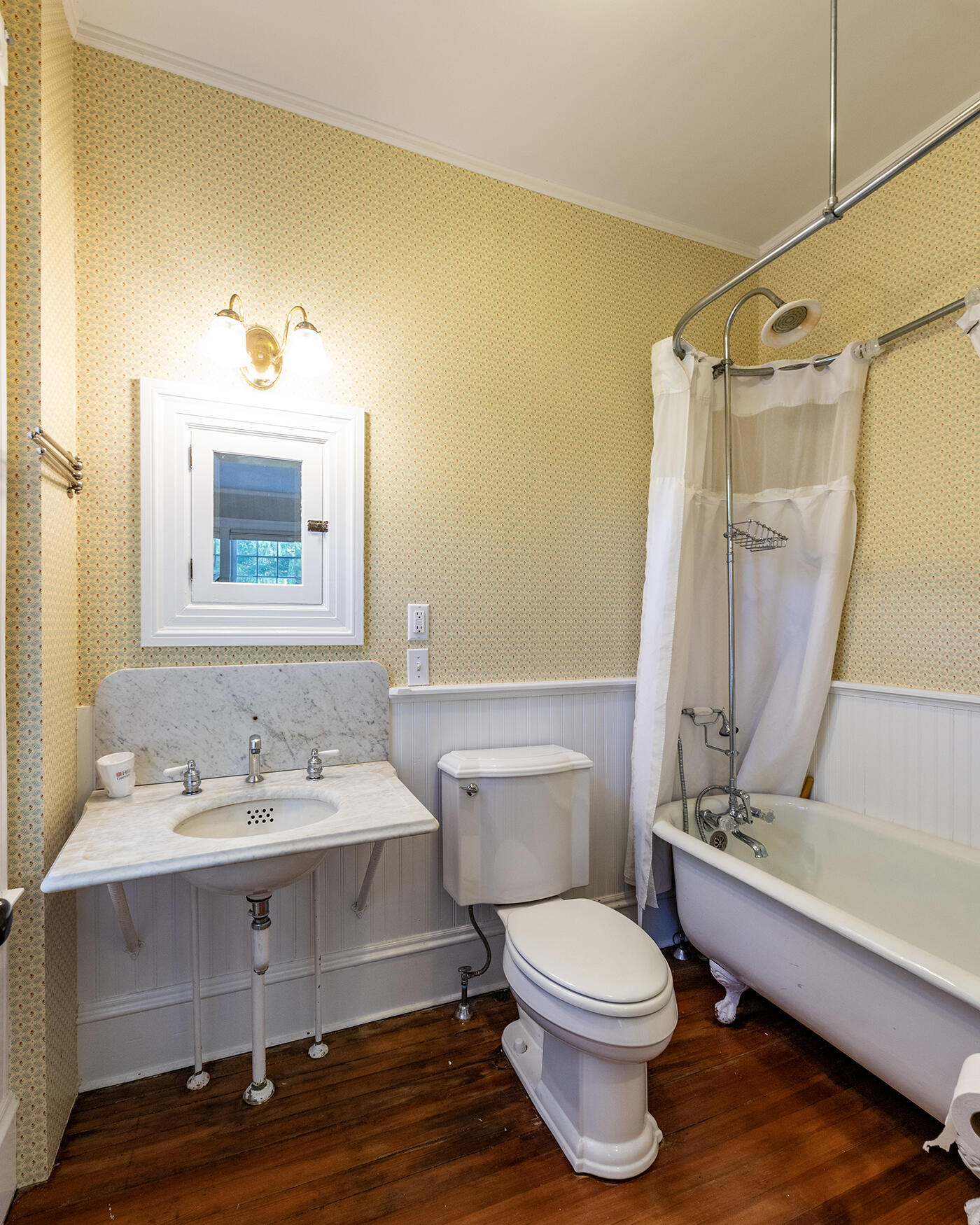 24 Timbercliffe Drive Camden ME 04843