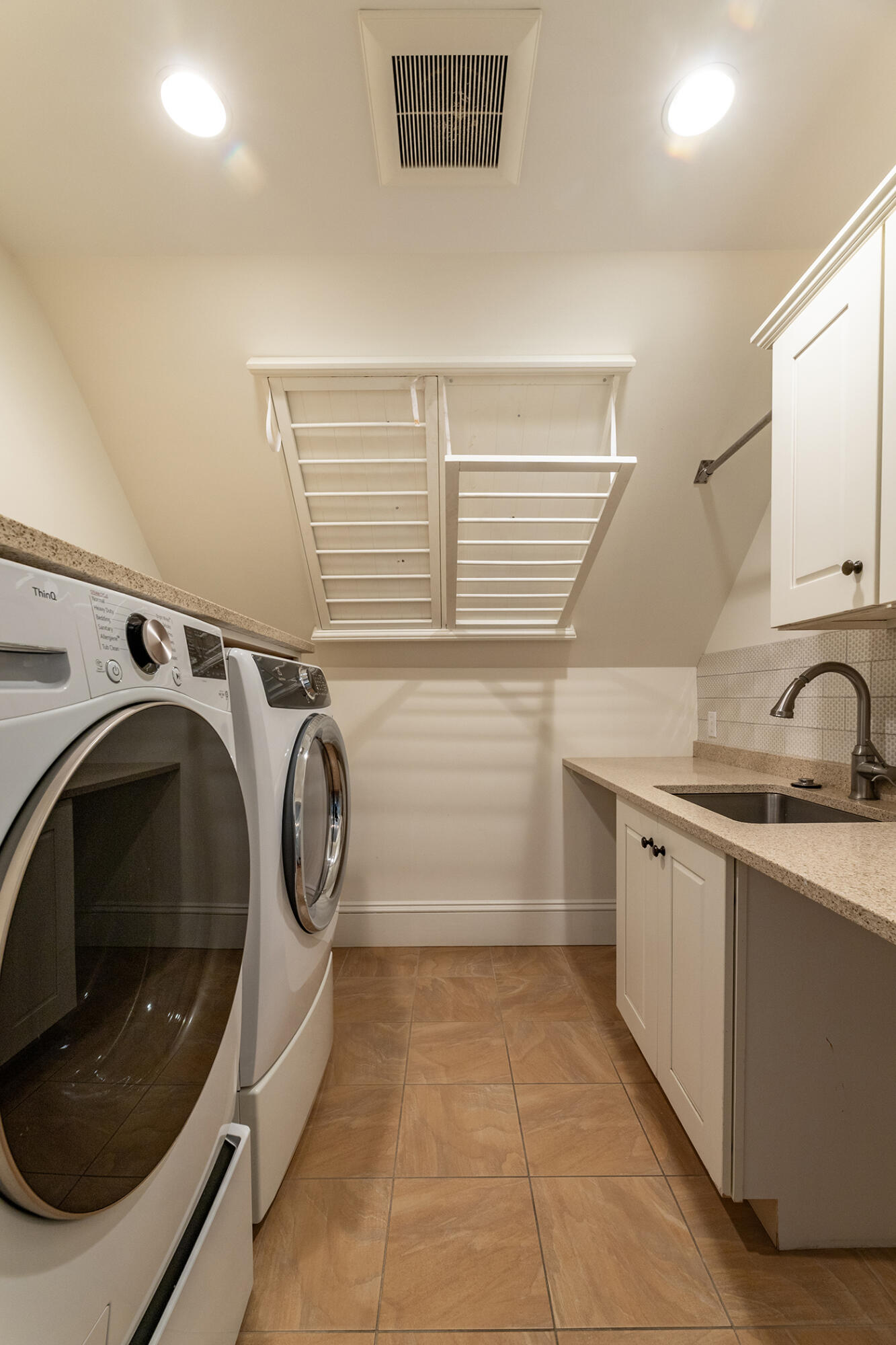 24 Timbercliffe Drive Camden ME 04843