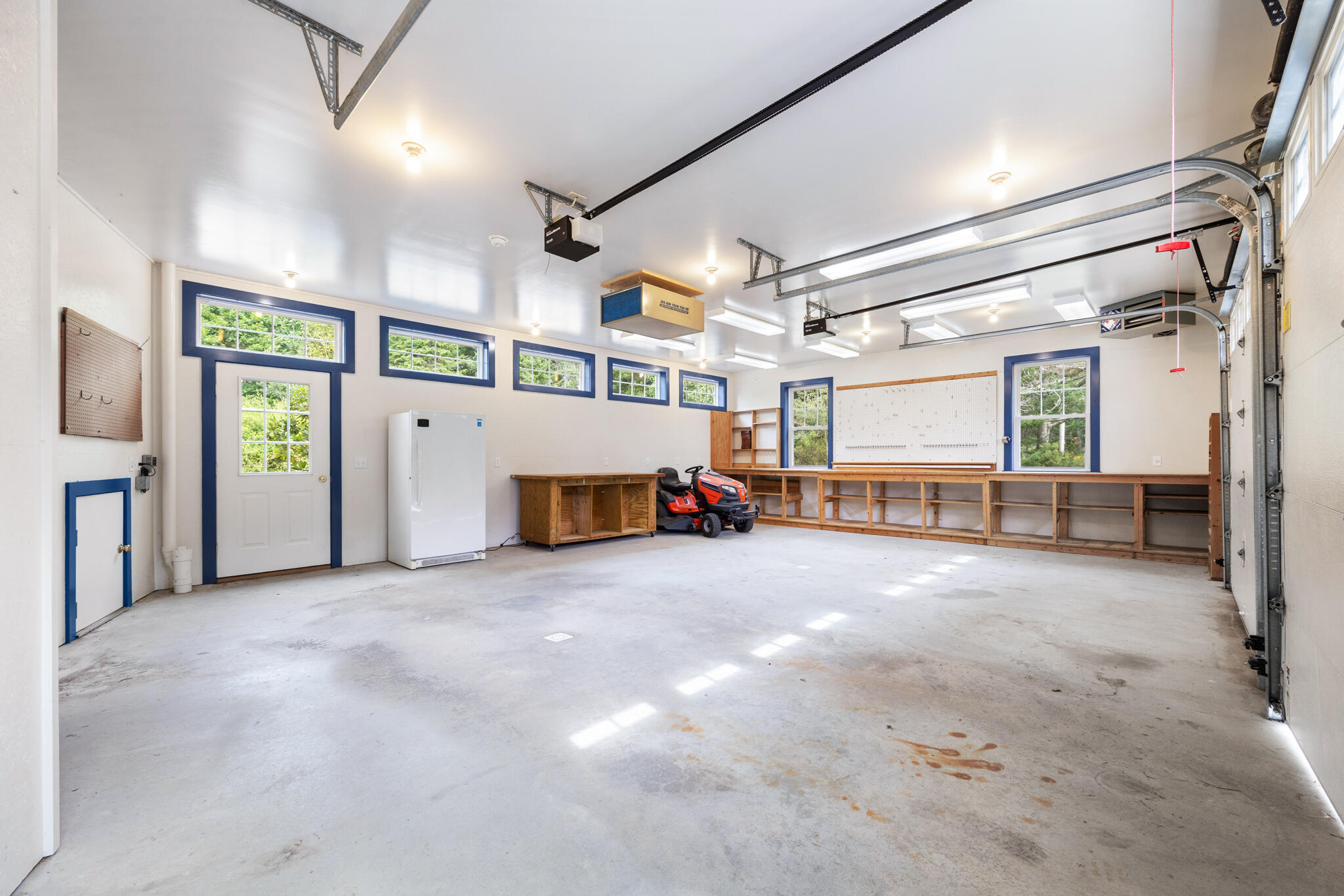 563 Newbury Neck Road Surry ME 04684