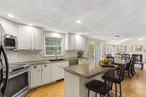 6 Kestrel Circle York ME 03909