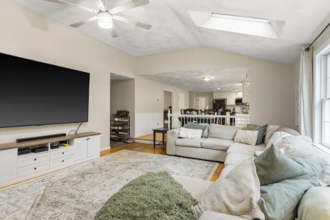 6 Kestrel Circle York ME 03909