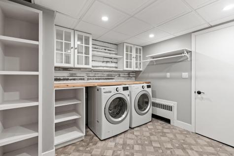 8 Ledge Road Cumberland ME 04110