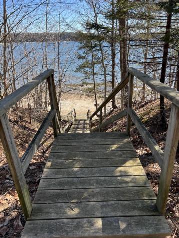 8 Ledge Road Cumberland ME 04110