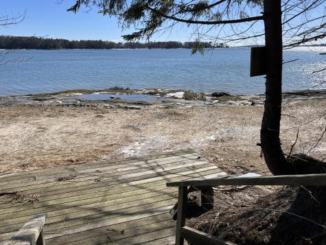 8 Ledge Road Cumberland ME 04110