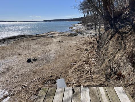 8 Ledge Road Cumberland ME 04110