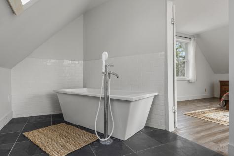 180 Ridge Road Newcastle ME 04553
