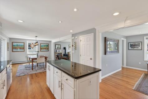 65 Felicia Lane Portland ME 04103