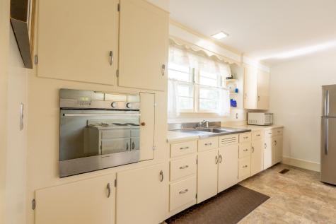 61 Bristol Road Damariscotta ME 04543