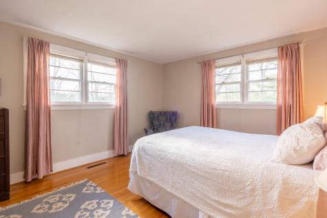61 Bristol Road Damariscotta ME 04543