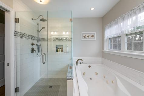 19 Astilbe Lane Yarmouth ME 04096