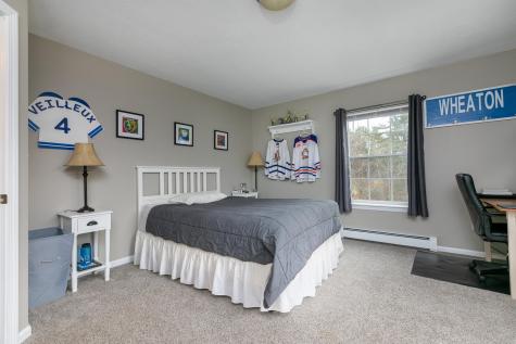 19 Astilbe Lane Yarmouth ME 04096
