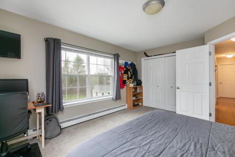 19 Astilbe Lane Yarmouth ME 04096