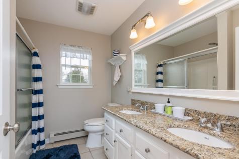 19 Astilbe Lane Yarmouth ME 04096
