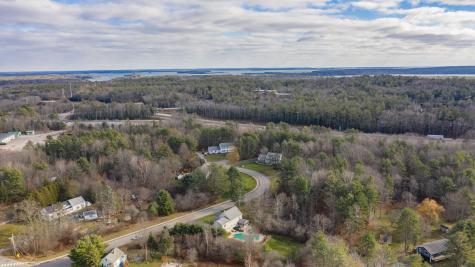 19 Astilbe Lane Yarmouth ME 04096