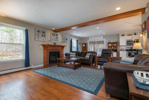 19 Astilbe Lane Yarmouth ME 04096