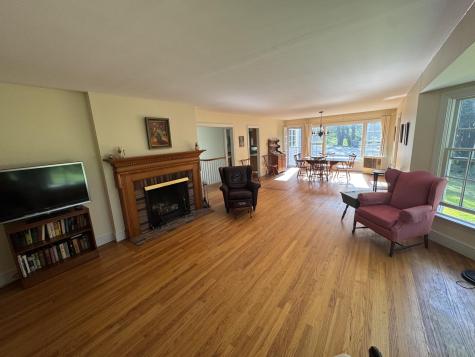 10 Pheasant Hill Road Cape Elizabeth ME 04107