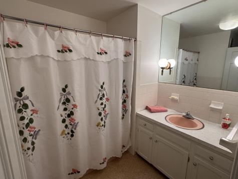 10 Pheasant Hill Road Cape Elizabeth ME 04107